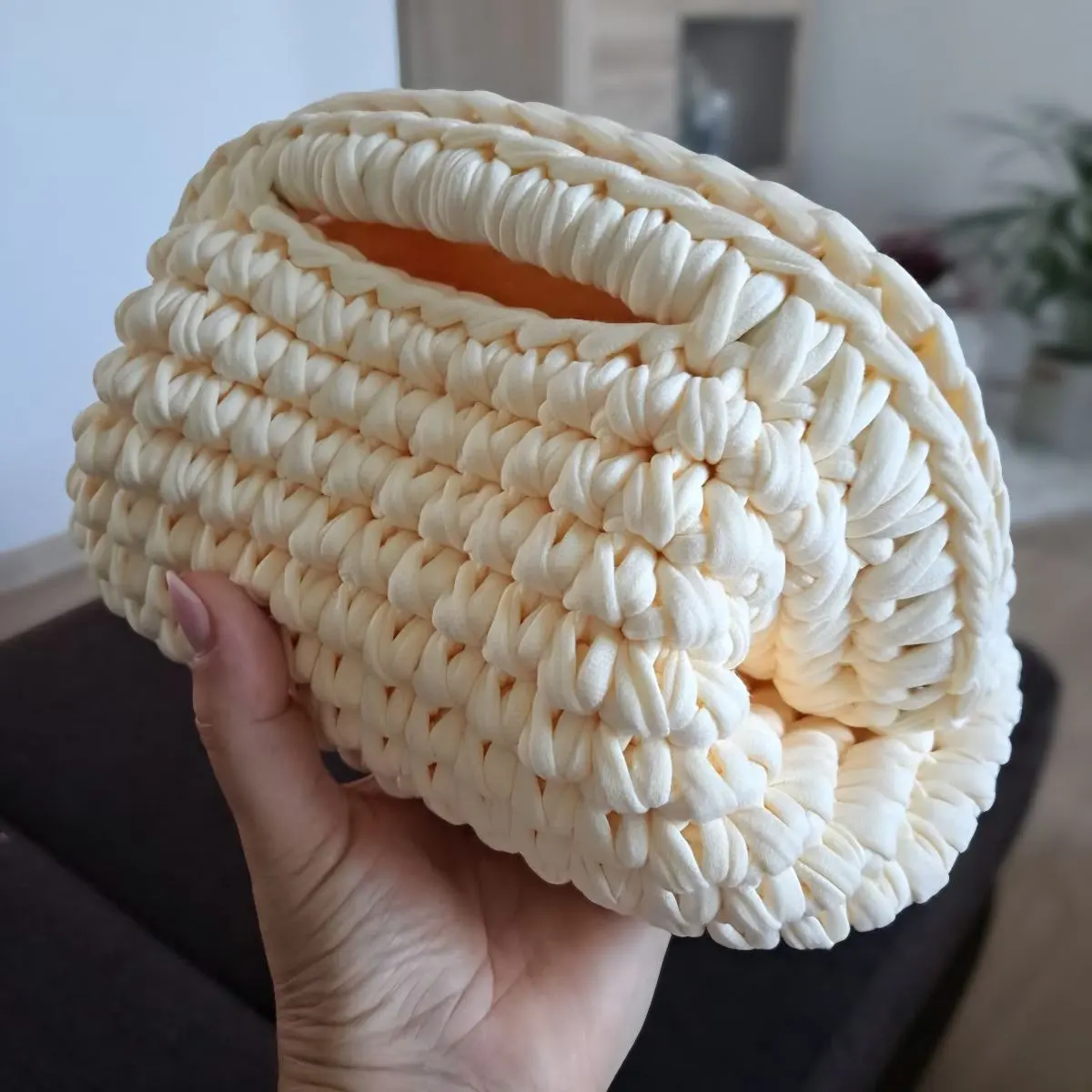Makeup handle bag